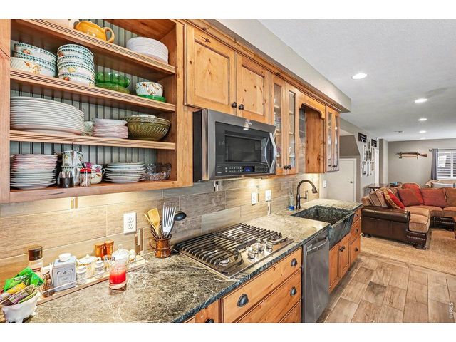 5948 Quarry St, Timnath, CO 80547