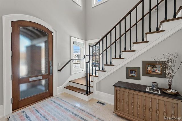 615 Hanna Street, Birmingham, MI 48009