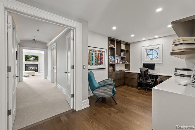 615 Hanna Street, Birmingham, MI 48009