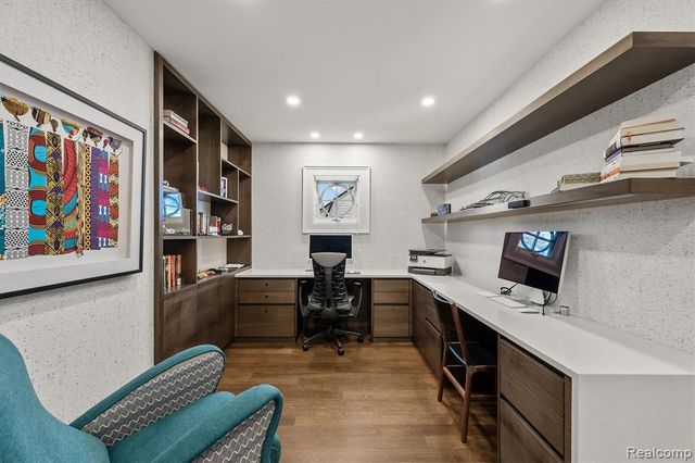 615 Hanna Street, Birmingham, MI 48009