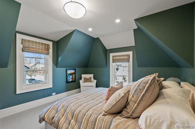 615 Hanna Street, Birmingham, MI 48009