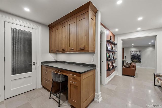 615 Hanna Street, Birmingham, MI 48009