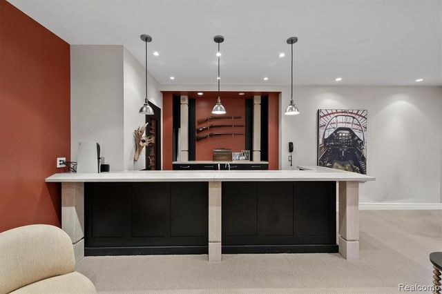 615 Hanna Street, Birmingham, MI 48009