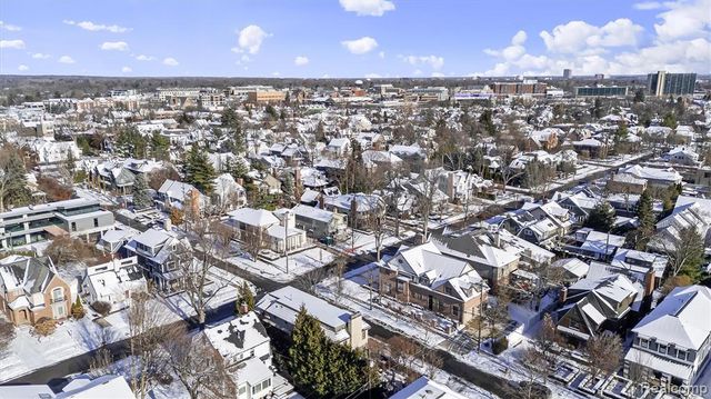 615 Hanna Street, Birmingham, MI 48009