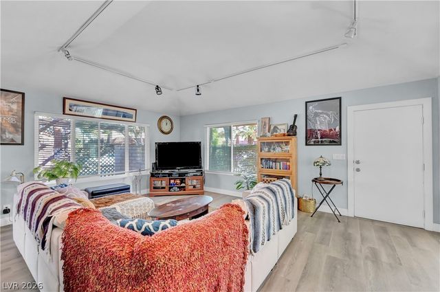 639 Pepper Tree Circle, Henderson, NV 89014