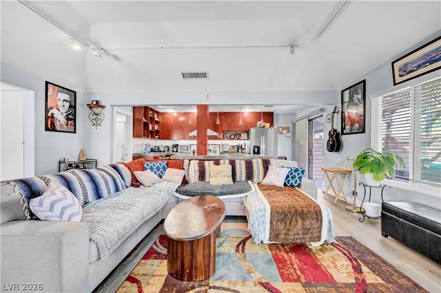 639 Pepper Tree Circle, Henderson, NV 89014