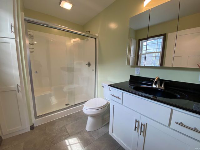1902 14th Street, Bedford, IN 47421