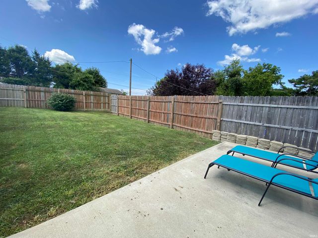 1902 14th Street, Bedford, IN 47421