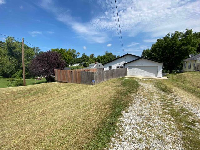 1902 14th Street, Bedford, IN 47421