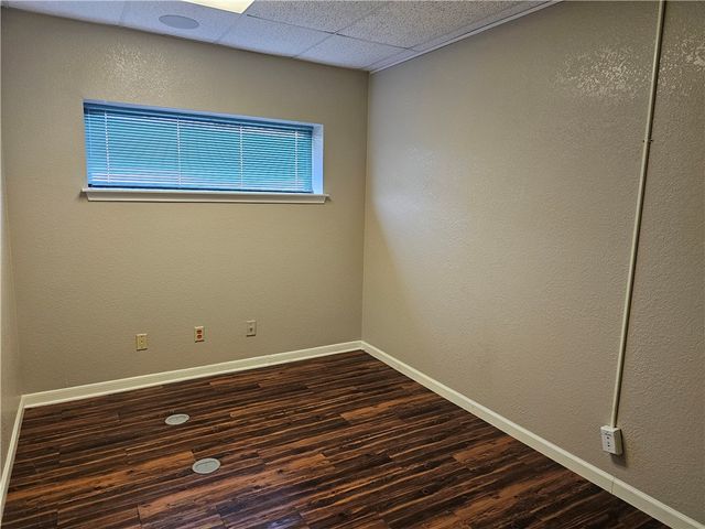 300 W Central TX EXP, Killeen, TX 76541