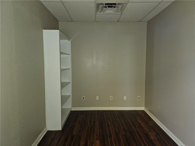 300 W Central TX EXP, Killeen, TX 76541