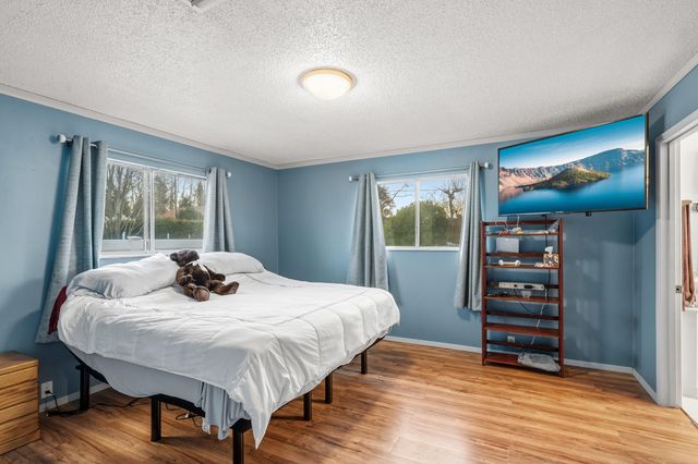 1627 Southgate Way, Grants Pass, OR 97527