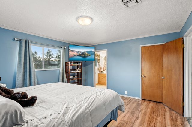 1627 Southgate Way, Grants Pass, OR 97527