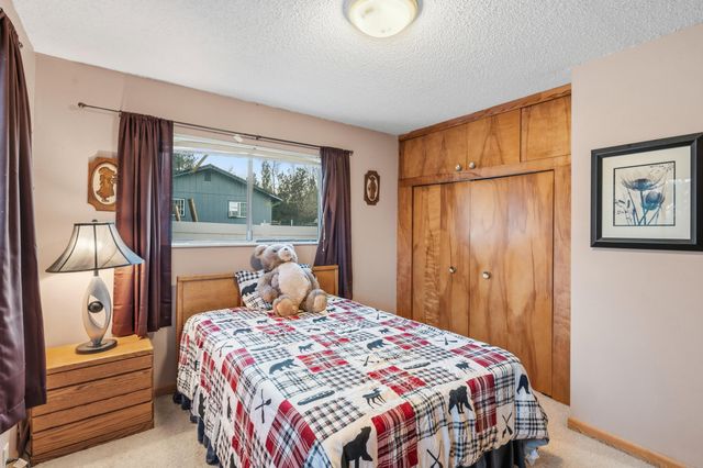 1627 Southgate Way, Grants Pass, OR 97527