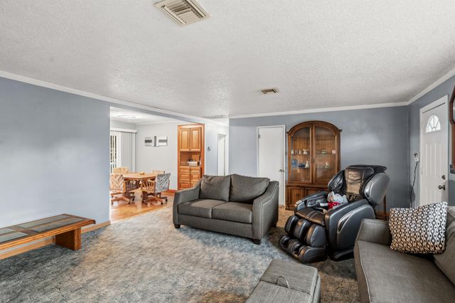 1627 Southgate Way, Grants Pass, OR 97527