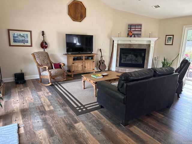 160 Appaloosa Trail, Hot Springs, AR 71901