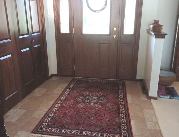 16401 Tanbark Drive, Tinley Park, IL 60477