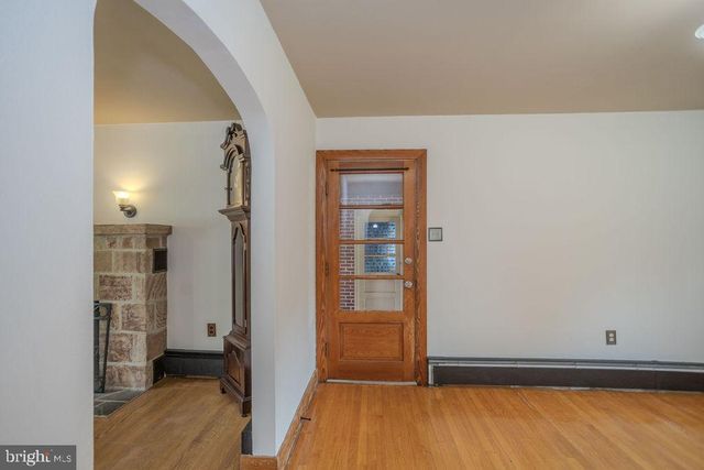 626 CHARLES ST, Shippensburg, PA 17257