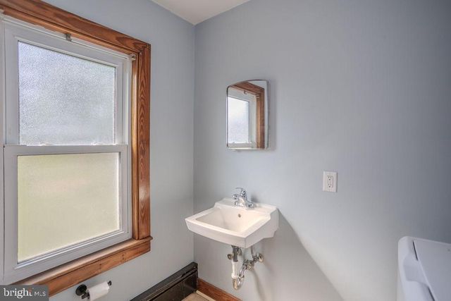 626 CHARLES ST, Shippensburg, PA 17257