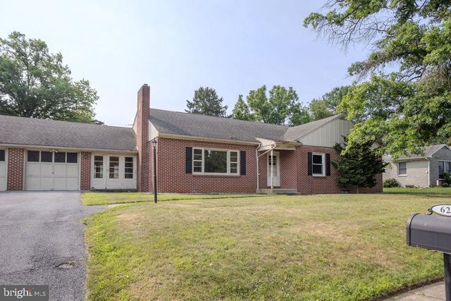 626 CHARLES ST, Shippensburg, PA 17257
