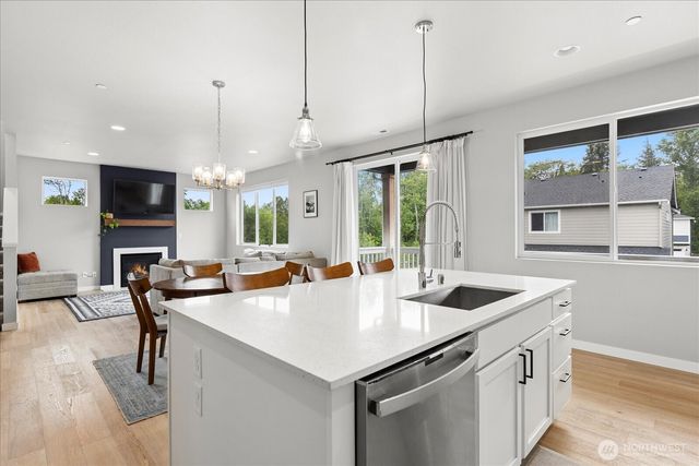8735 69th Street NE, Marysville, WA 98270