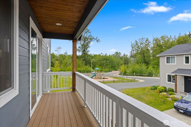 8735 69th Street NE, Marysville, WA 98270