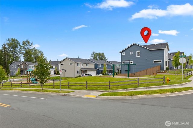 8735 69th Street NE, Marysville, WA 98270