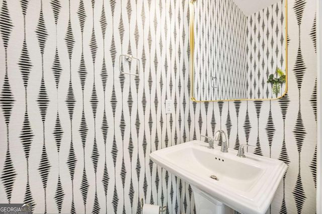 110 Downing Drive, Alpharetta, GA 30022