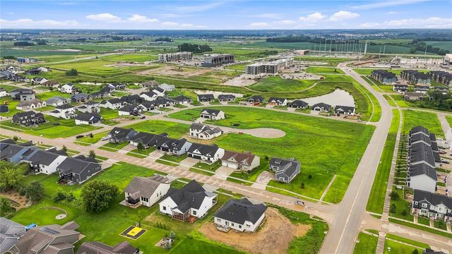 1401 Green Oak Pass, Tiffin, IA 52340