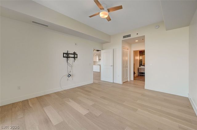 8255 Las Vegas Boulevard 813, Las Vegas, NV 89123