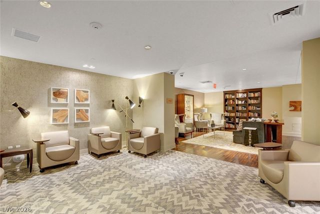 8255 Las Vegas Boulevard 813, Las Vegas, NV 89123