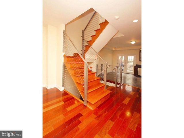 1224 GERMANTOWN AVE, Philadelphia, PA 19122