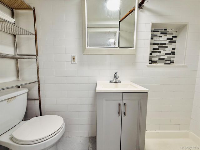 1218 Fairfax Avenue, Bronx, NY 10465