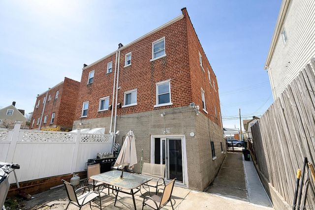 1218 Fairfax Avenue, Bronx, NY 10465