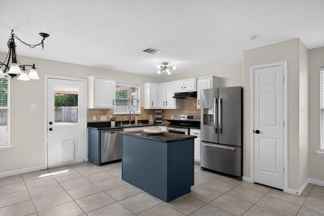 4008 Pedernales River Lane, Spring, TX 77386