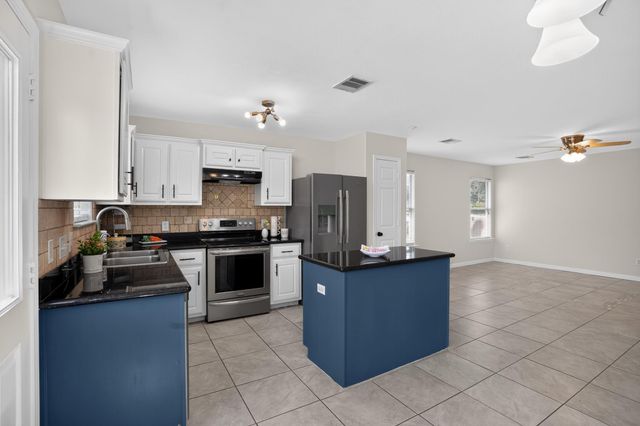 4008 Pedernales River Lane, Spring, TX 77386