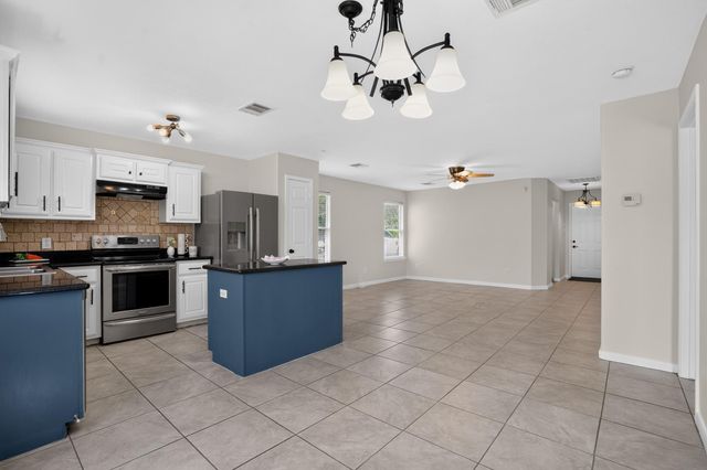 4008 Pedernales River Lane, Spring, TX 77386