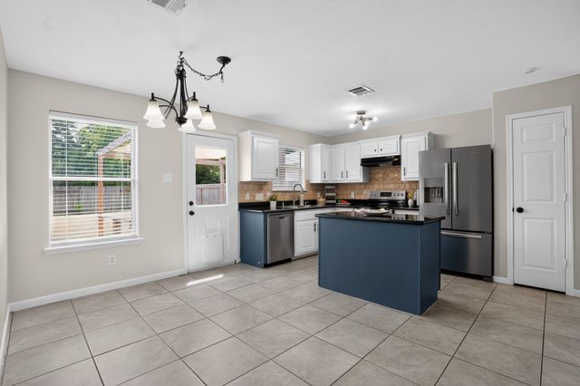 4008 Pedernales River Lane, Spring, TX 77386