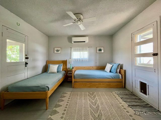 1309 W Fremont St, Marfa, TX 79843