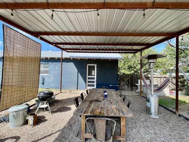 1309 W Fremont St, Marfa, TX 79843
