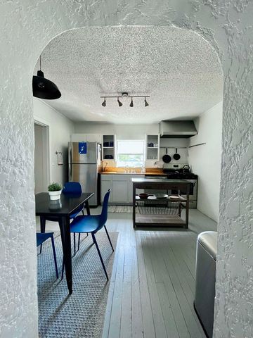 1309 W Fremont St, Marfa, TX 79843