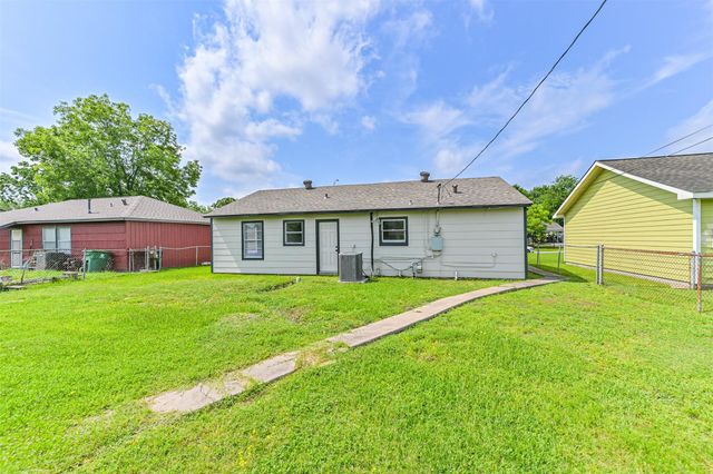 5007 Northridge Drive, Houston, TX 77033