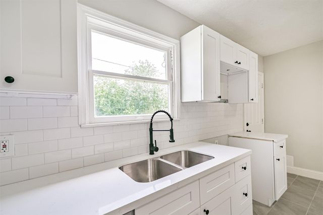 5007 Northridge Drive, Houston, TX 77033