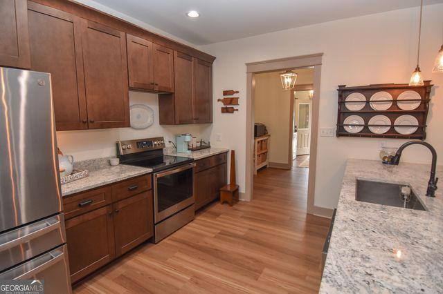 580 I B Howard Road, Williamson, GA 30292