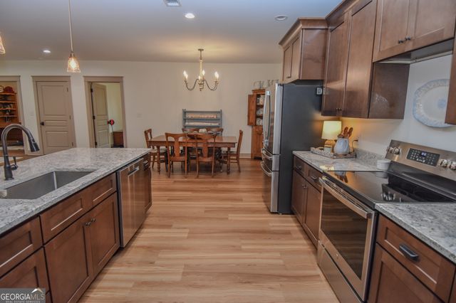 580 I B Howard Road, Williamson, GA 30292