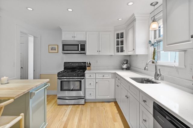 34 Jason St 1, Arlington, MA 02476