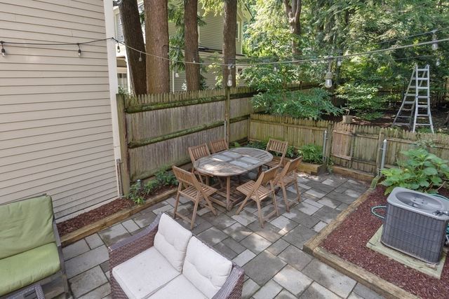 34 Jason St 1, Arlington, MA 02476
