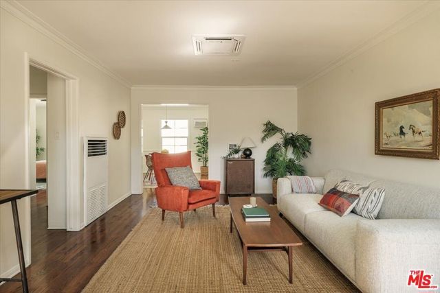 4113 Perlita Avenue C, Los Angeles, CA 90039