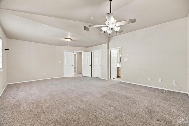 21276 White Pine Drive 53, Tehachapi, CA 93561