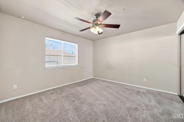 21276 White Pine Drive 53, Tehachapi, CA 93561